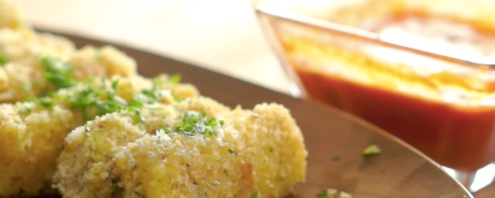 Il y a un truc pour faire des bâtonnets au fromage croustillants, mais sans friture!