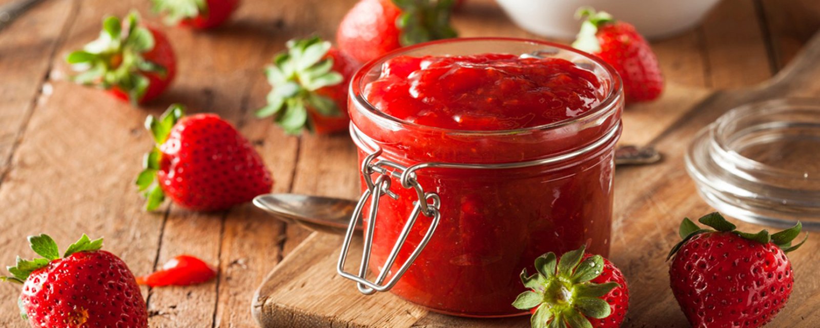 Confiture aux fraises sans sucre et sans pectine, une recette éclatante de saveur