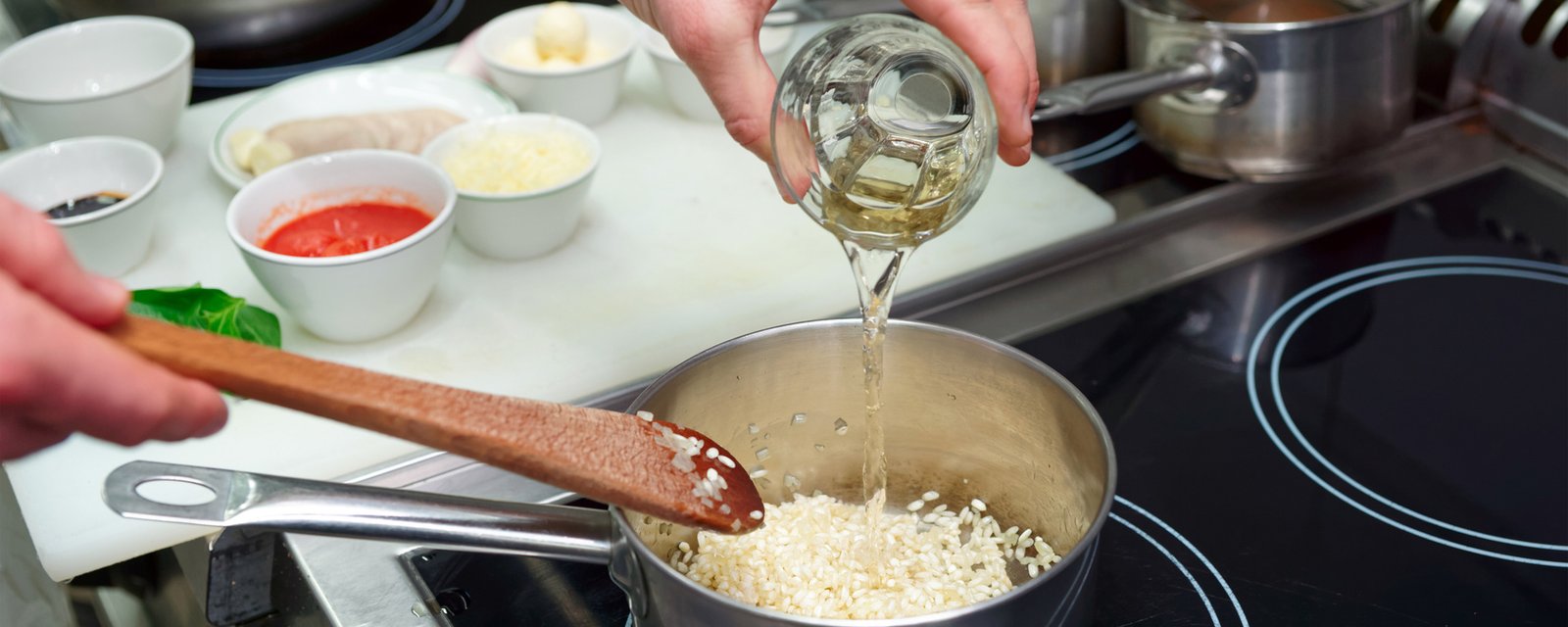 Par quoi remplacer le vin rouge et le vin blanc dans une recette ? Ma Fourchette
