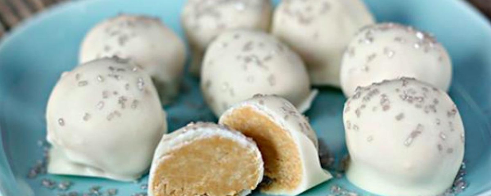 Biscuits boule de neige au beurre d'arachide sans cuisson: la gâterie parfaite pour les Fêtes!