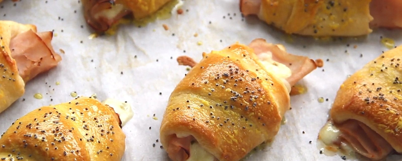 Rouleaux de croissant à la dinde et au fromage prêts en moins de 20 minutes