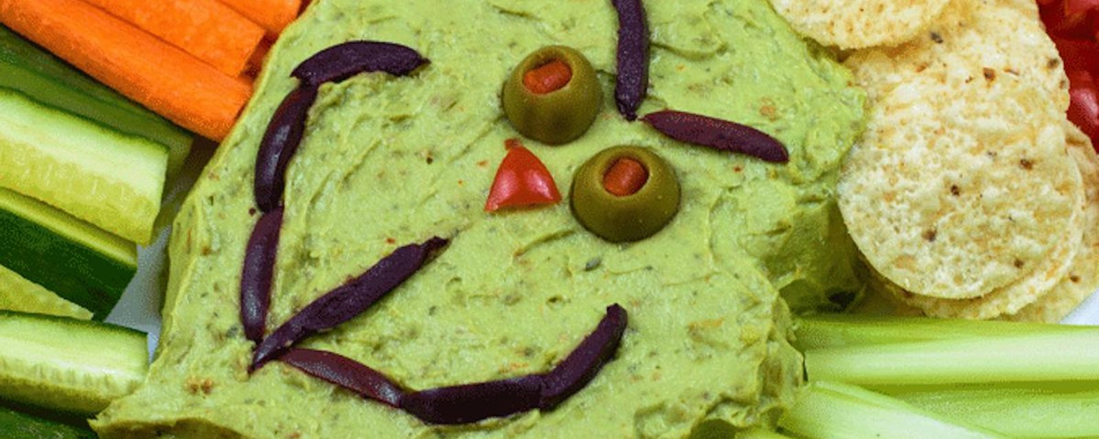 Pour les Fêtes, on prépare du guacamole de Grinch!