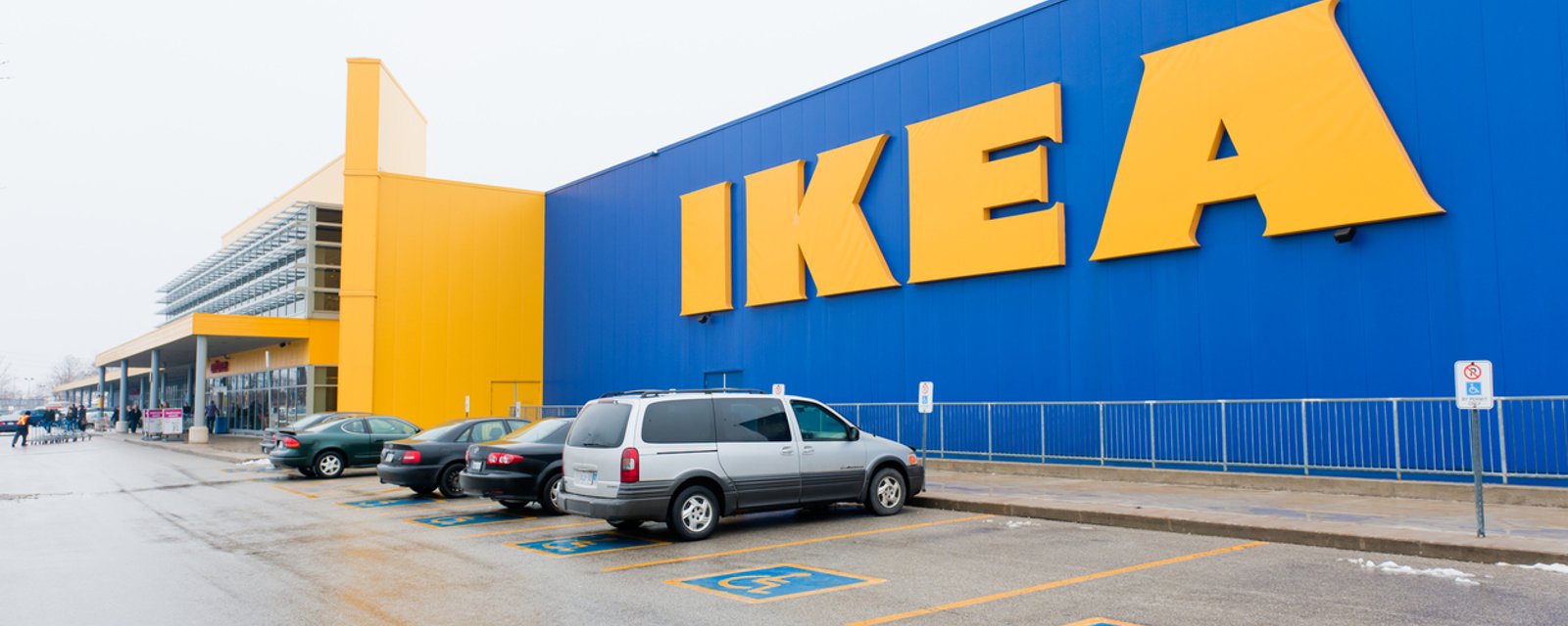 La police met les parents en garde contre un nouveau défi très dangereux chez IKEA.