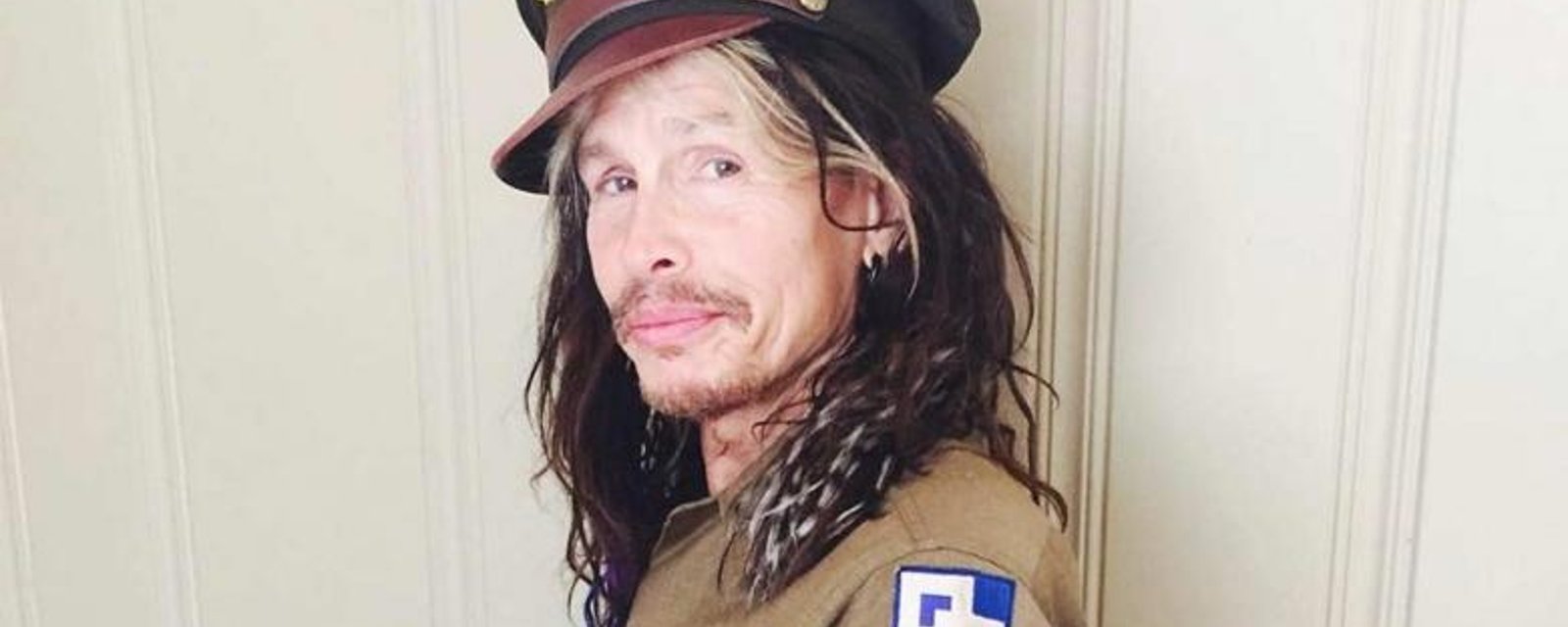 PHOTO - Steven Tyler a une nouvelle blonde... 39 ans plus jeune que lui!