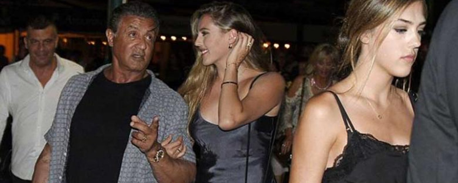 Voici les 3 filles de Sylvester Stallone... elles sont d'une beauté à couper le souffle!