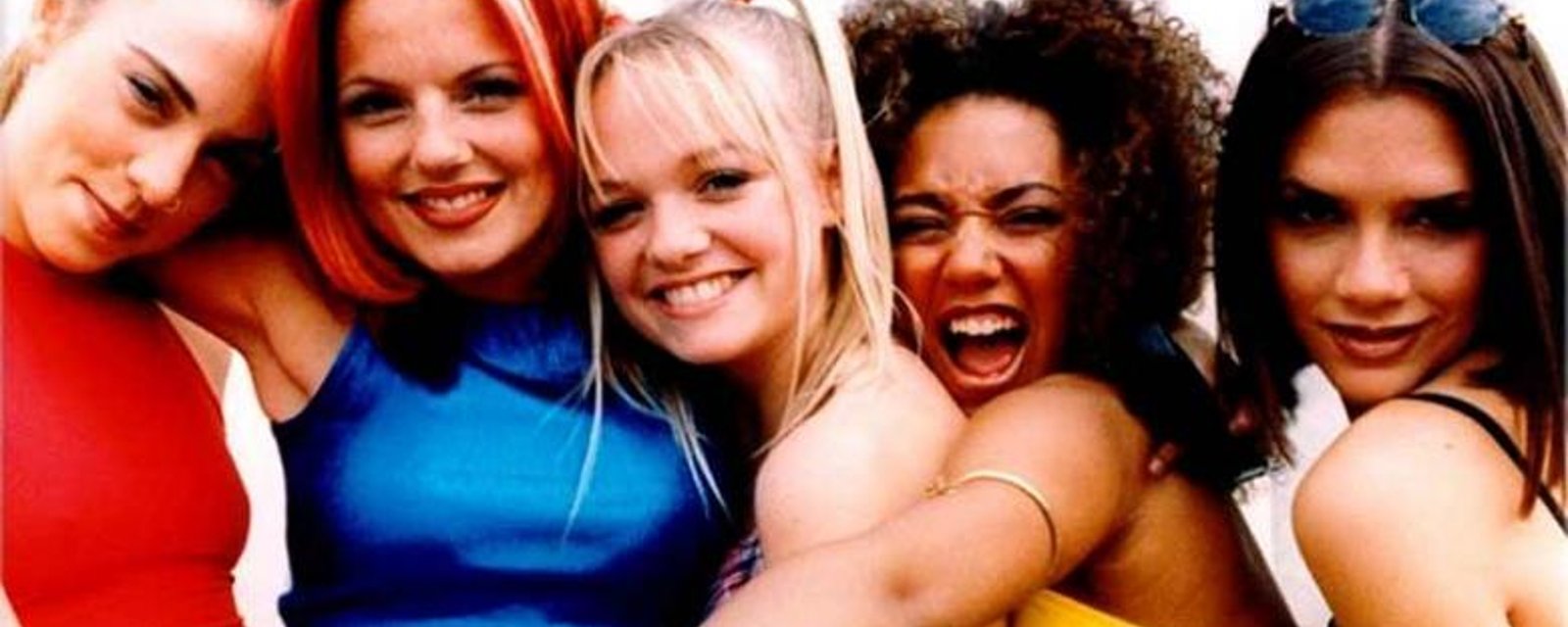 Une mode vestimentaire des années 90 fait un retour en force à Hollywood!