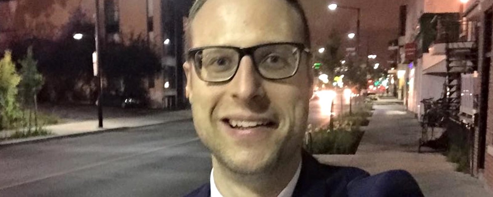 L’humoriste Louis T mangeait au restaurant hier soir, quand ceci est «arrivé»...