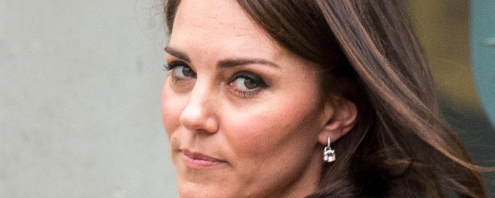 Une photo seins nus de Kate Middleton sème la controverse