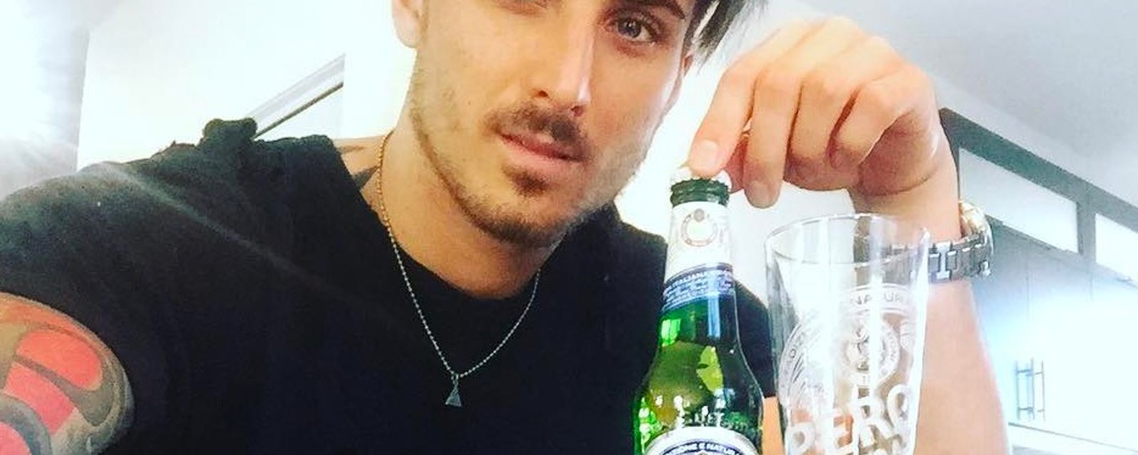Kevin Bazinet a une nouvelle blonde!