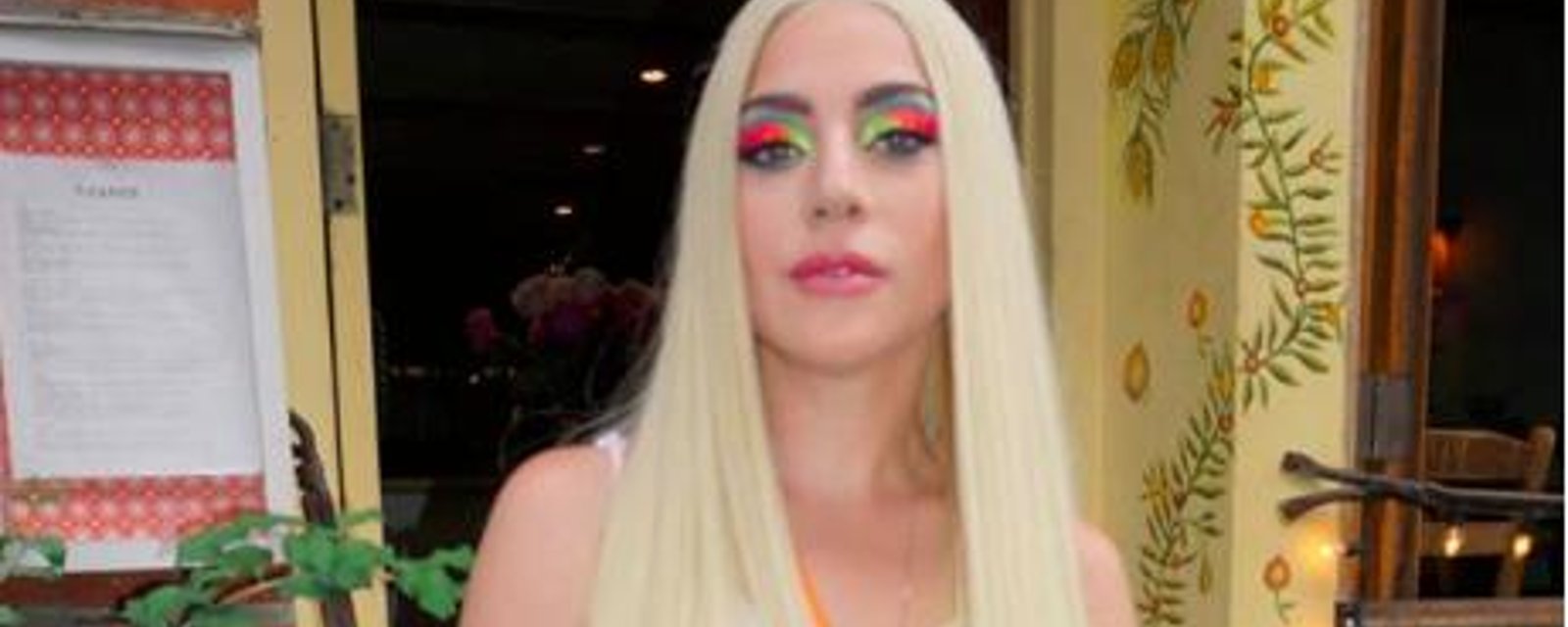 Lady Gaga pose complètement nue dans son plus récent shooting photo