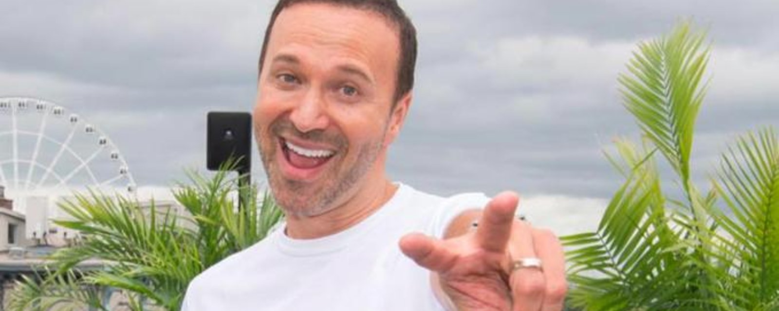 Joël Legendre vit un moment très intense et émotif à la radio