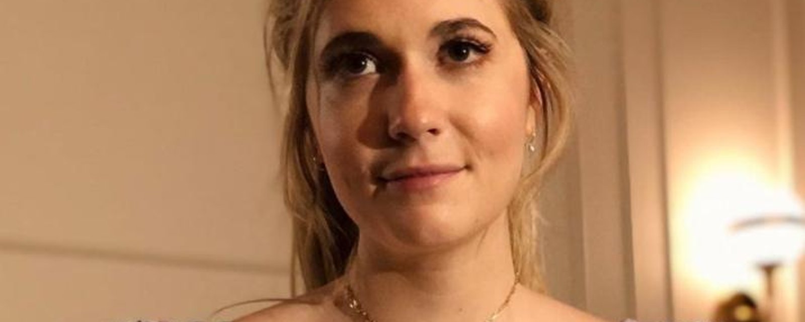 Rosalie Vaillancourt fait tourner les têtes en costume de lapin pour Pâques