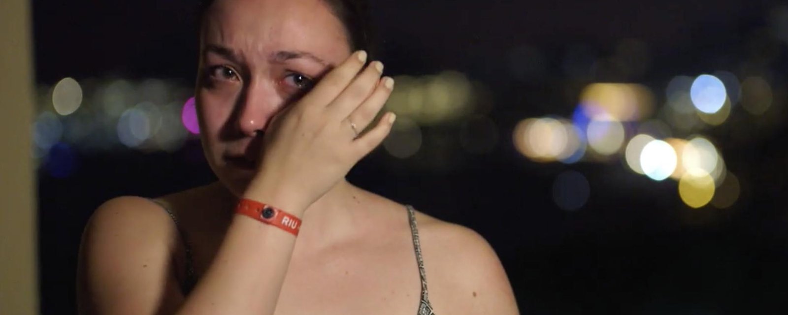 Jessica vit une peine d'amour en voyage, à L'amour est dans le pré