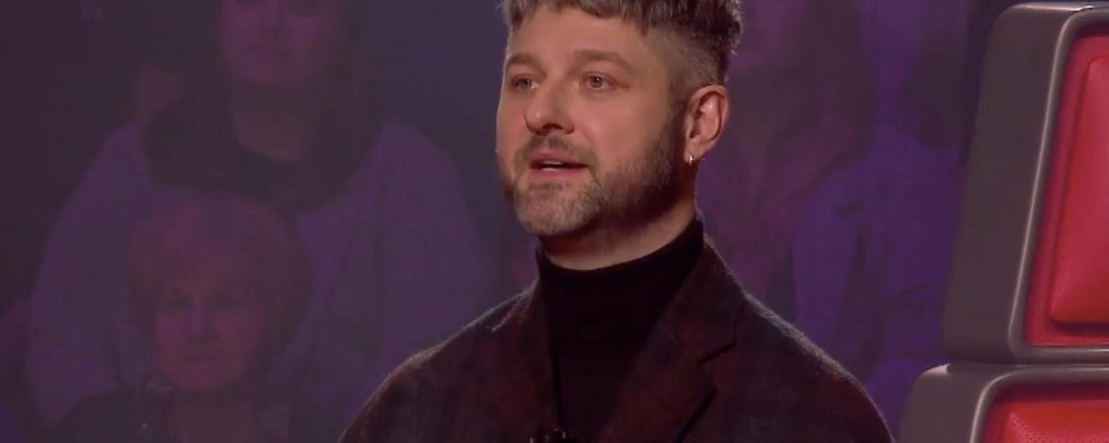 LA VOIX: Pierre Lapointe s'est fait solidement critiquer pour sa décision en vue des Chants de bataille