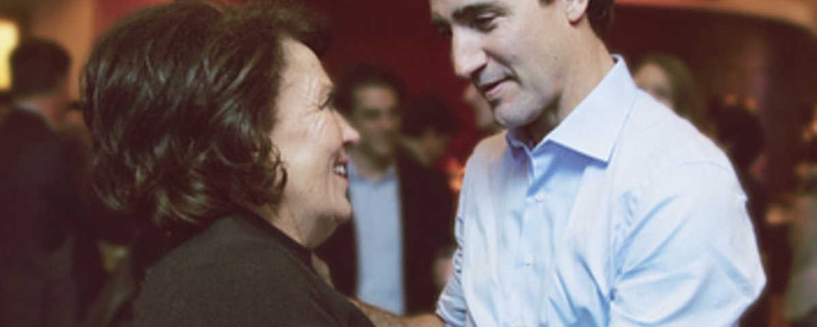 DERNIÈRE HEURE: La mère de Justin Trudeau hospitalisée après un incendie chez elle