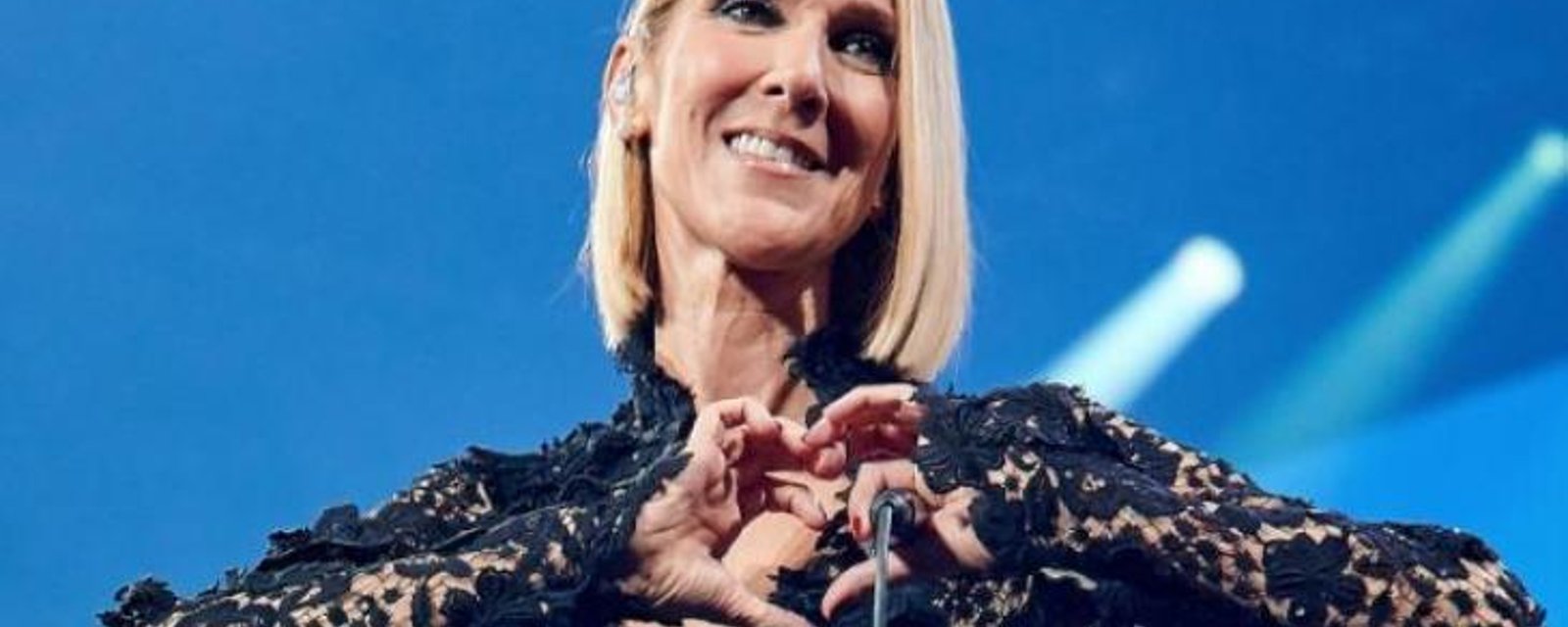 Céline Dion fait tourner les têtes avec une photo où elle a grimpé dans un arbre