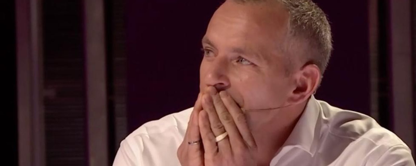 L'astronaute David Saint-Jacques ému par sa conjointe qui chante pour lui à En direct de l'Univers