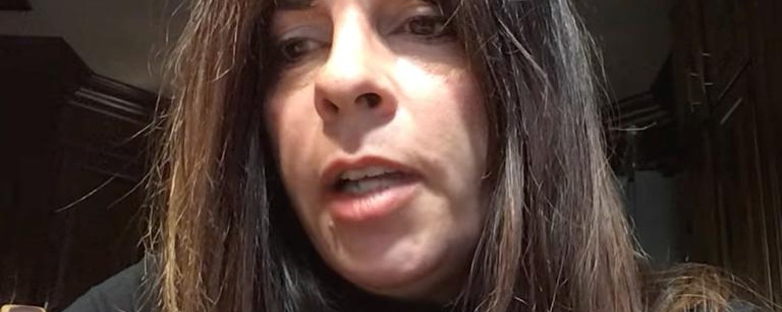 Anne Casabonne en rajoute une couche dans une nouvelle vidéo