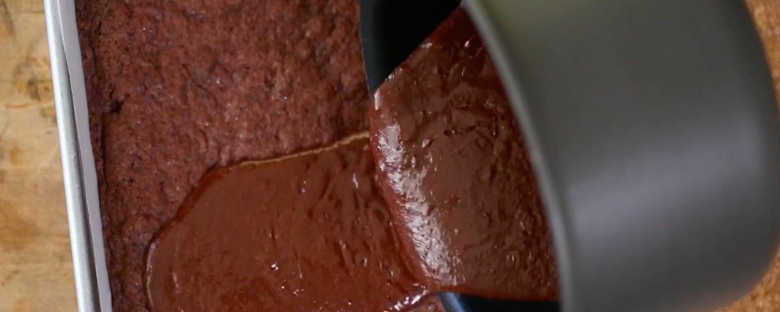 Le glaçage au chocolat le plus facile à réaliser