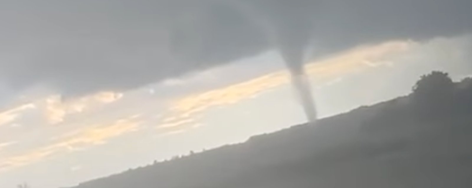 Deux tornades ont touché le Québec confirme Environnement Canada