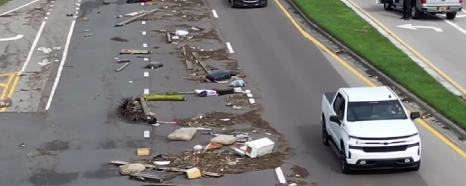 Voici des images impressionnantes des dégâts causés par l'ouragan Milton sur une route de Floride