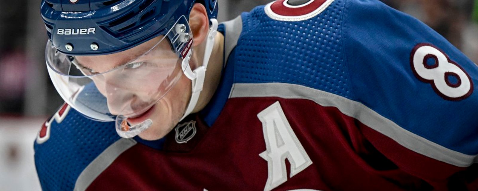 L'Avalanche dans le pétrin à la mi-saison