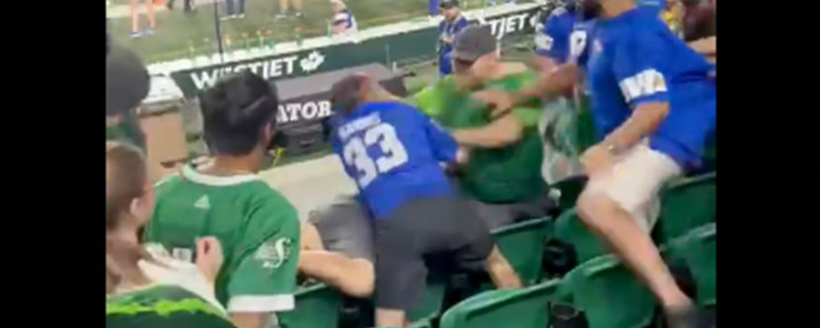 Une violente bagarre éclate dans les estrades d'un match de la CFL