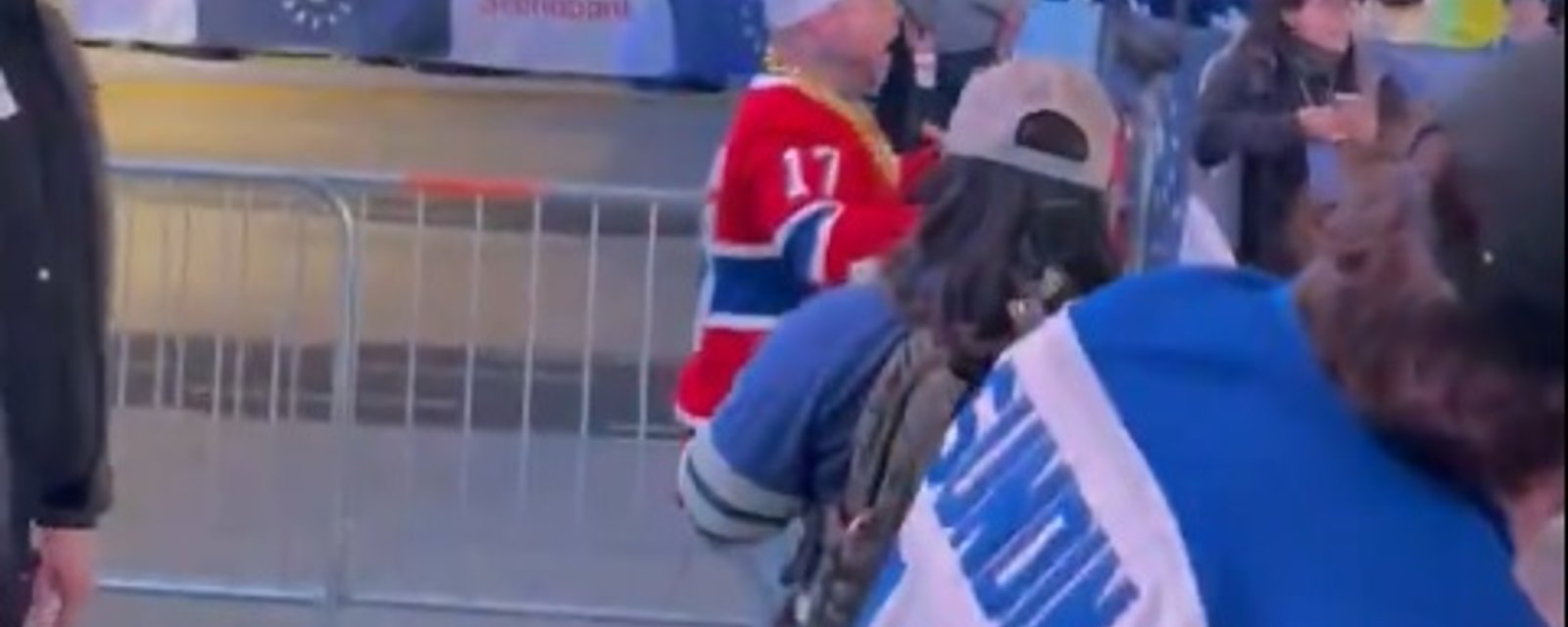 Danick le superfan du CH était à Toronto pour narguer les partisans des Leafs après le massacre
