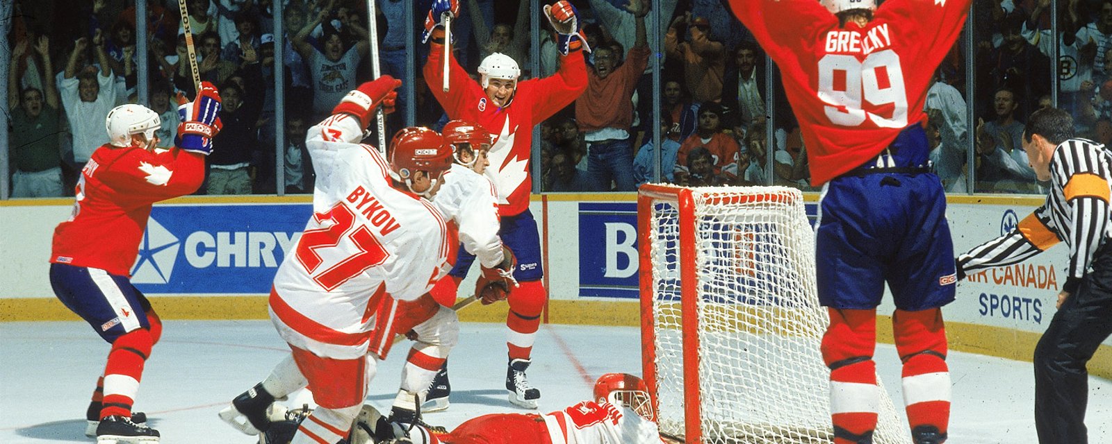 Est-ce qu'il s'agit de la meilleure équipe de hockey jamais assemblée dans l'histoire du sport ?