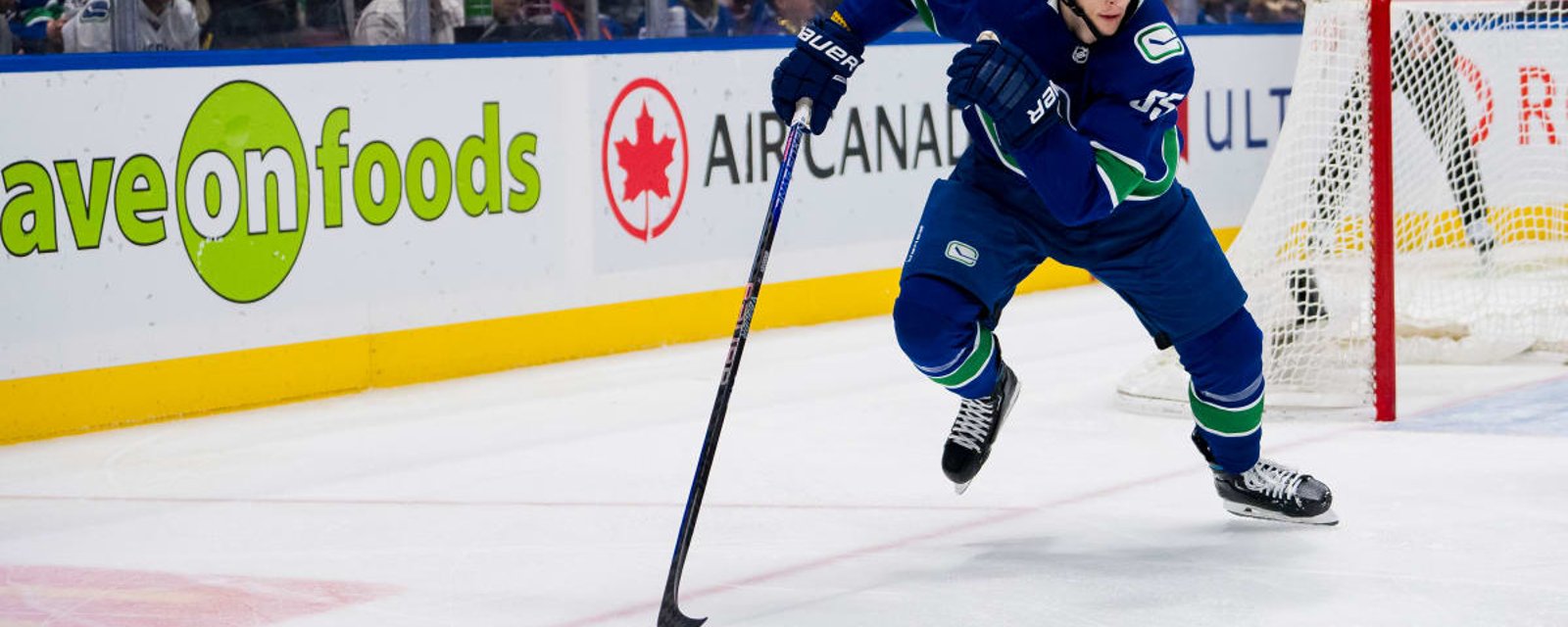 Les Canucks échangent Ilya Mikheyev