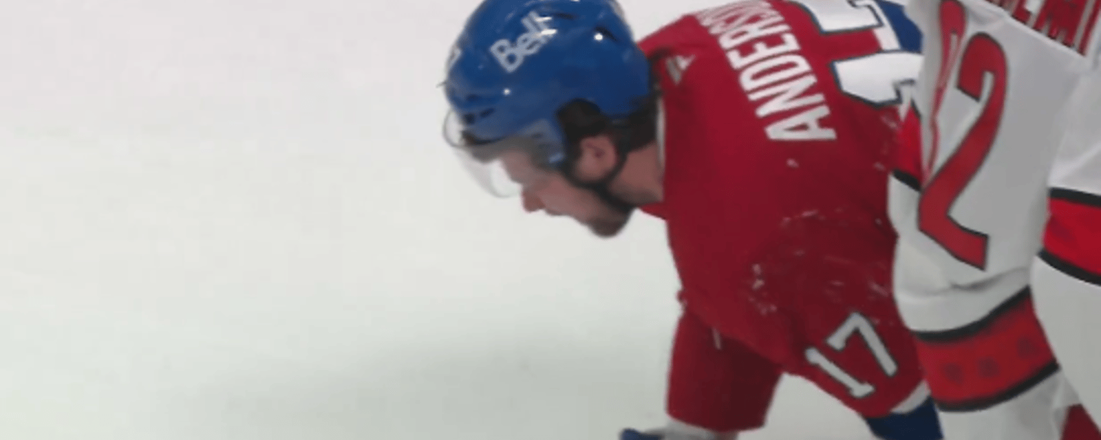 Ça ne regarde pas bien pour Josh Anderson après ce violent contact