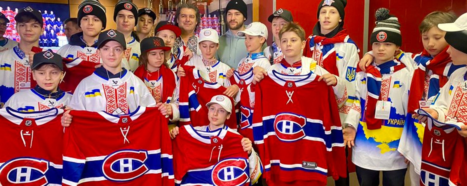 Le Canadien pose un superbe geste pour l'équipe Pee-Wee de l'Ukraine