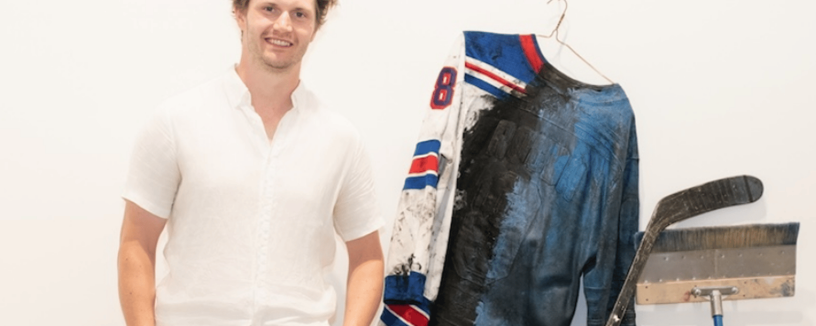 Jacob Trouba lance son exposition artistique à New York 