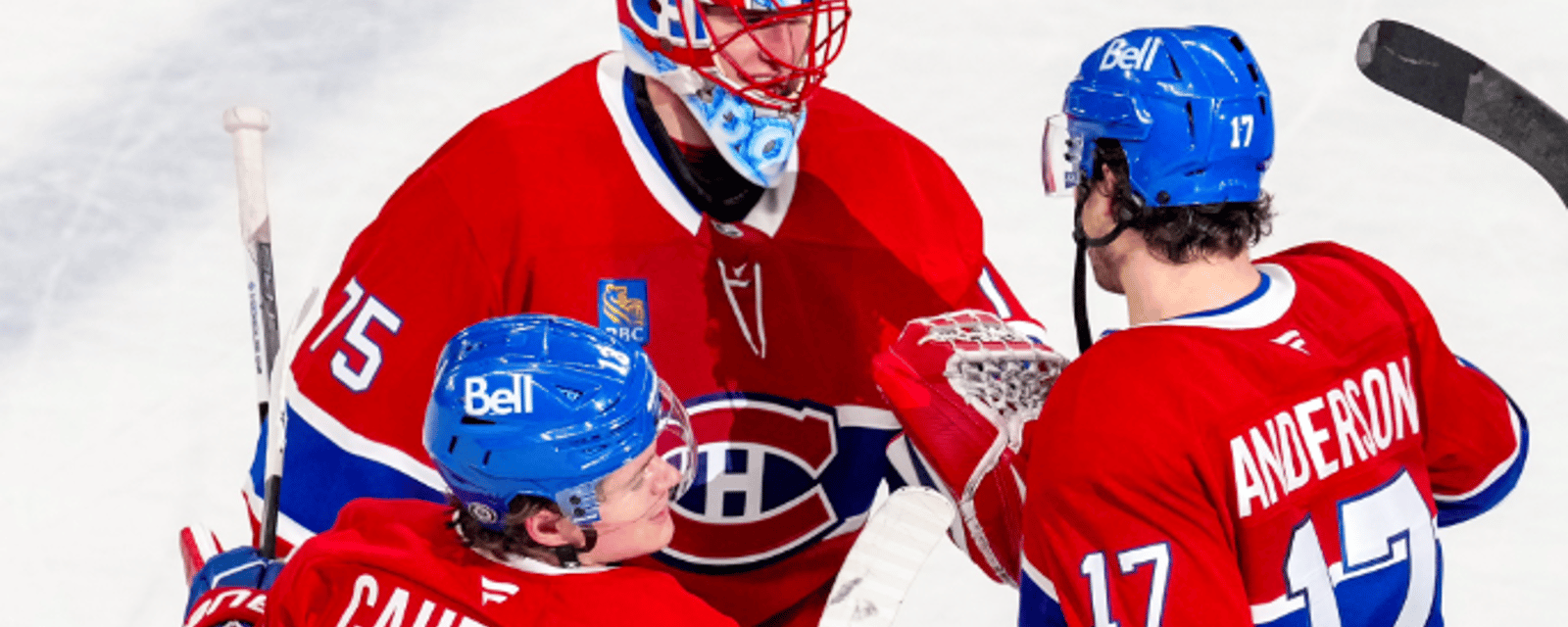 Jakub Dobes dit ce qu'il pense de la foule au Centre Bell après sa première victoire à Montréal