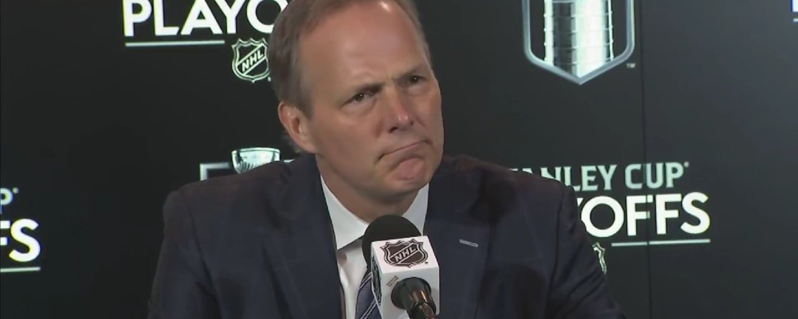 Jon Cooper réplique à Sheldon Keefe suite à ses accusations