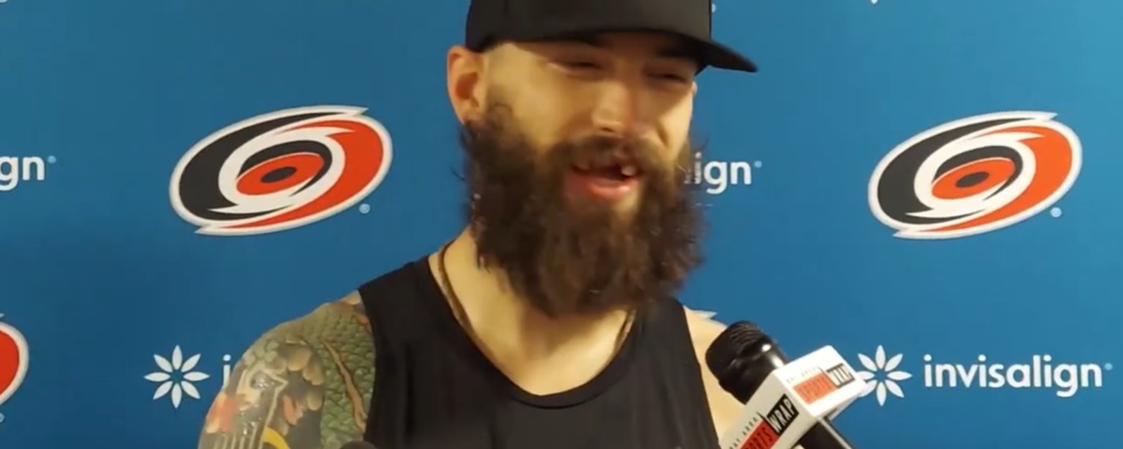 Brent Burns a demandé un lift à un inconnu pour commander 100 cheeseburgers au McDo