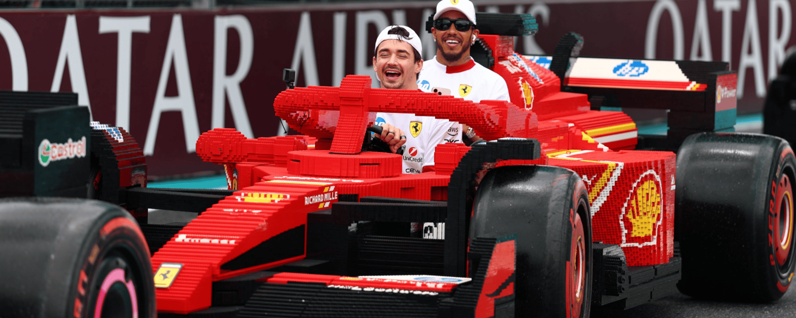 Des Formule 1 de 400 000 blocs Lego au Grand Prix de Miami