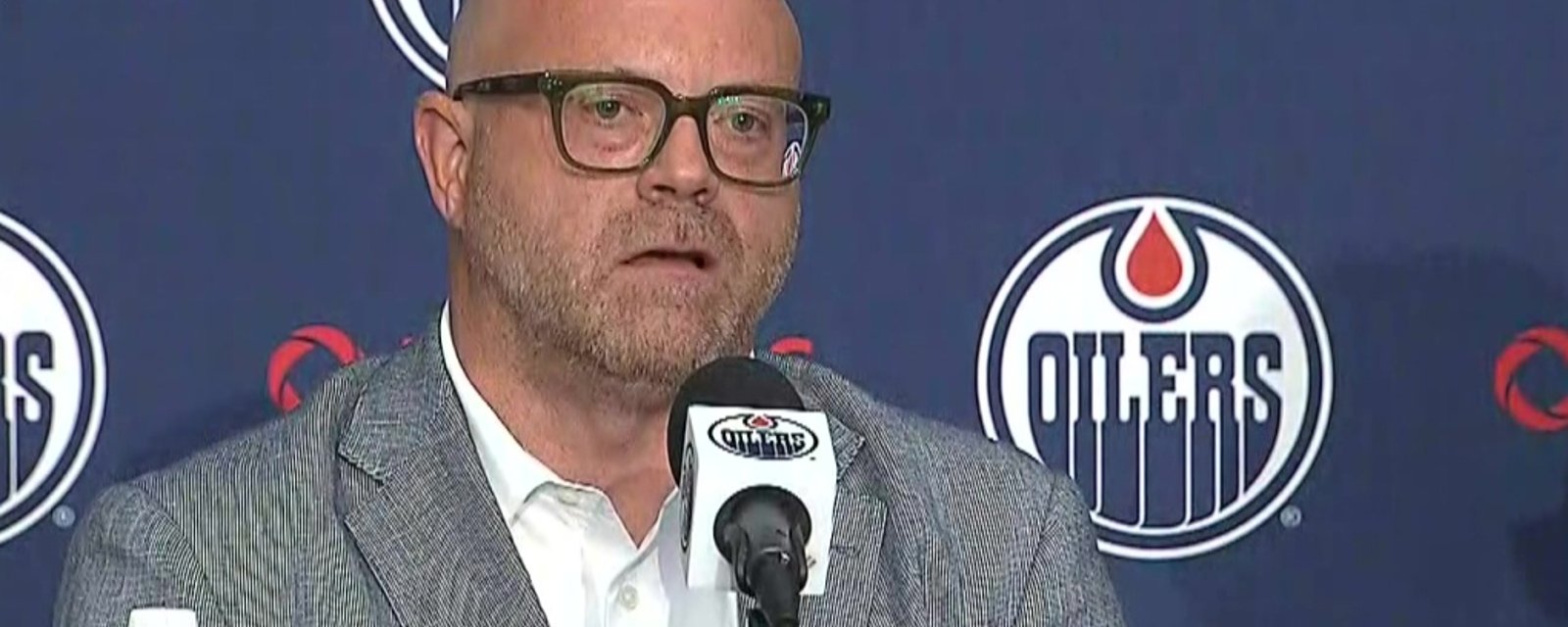 Les deux joueurs en danger de quitter si les Oilers égalent les offres hostiles