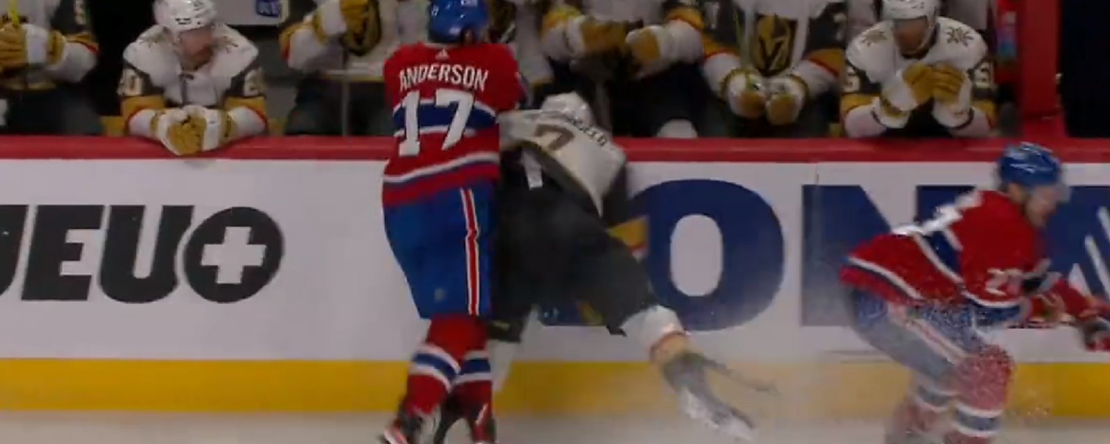 Josh Anderson frappe sauvagement Alex Pietrangelo 