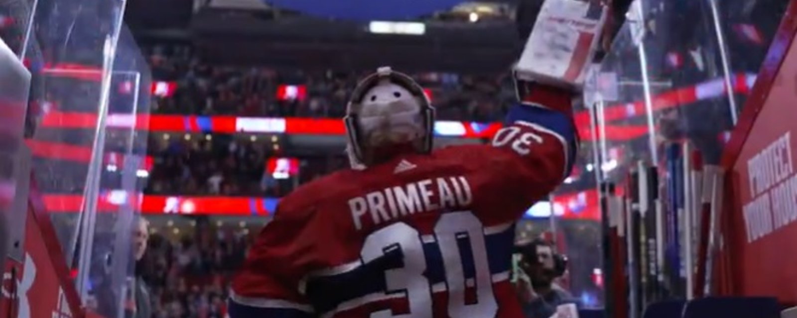 Voyez les coulisses de l'après-match de Cayden Primeau