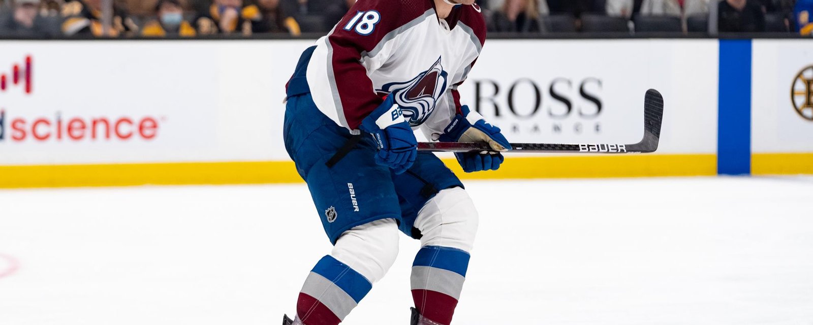 L'arrivée d'Alex Newhook fait ressortir un besoin criant chez le Canadien