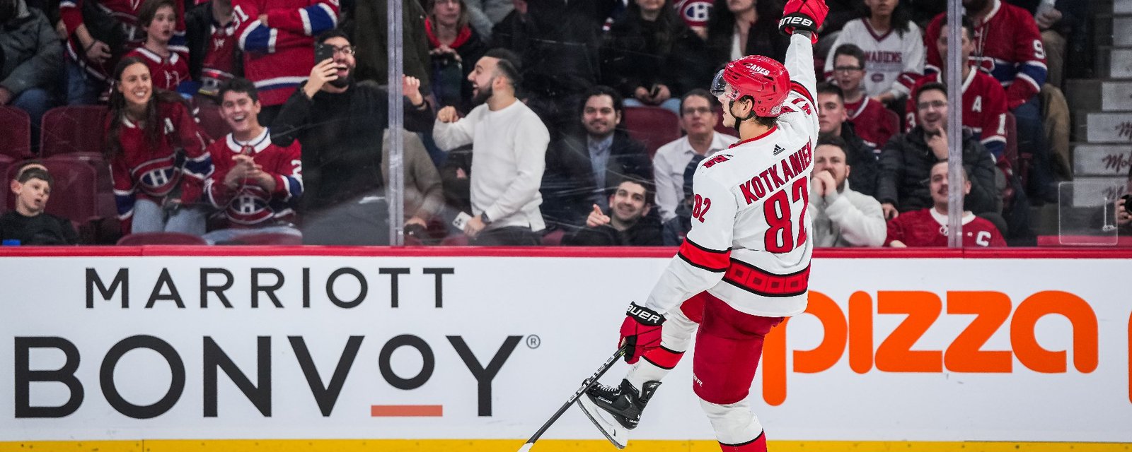 Les Hurricanes se moquent du CH après le but gagnant de Jesperi Kotkaniemi