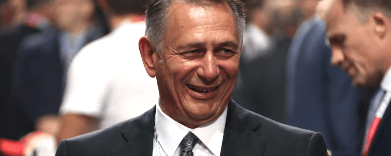 Ken Holland serait le nouveau DG des Kings