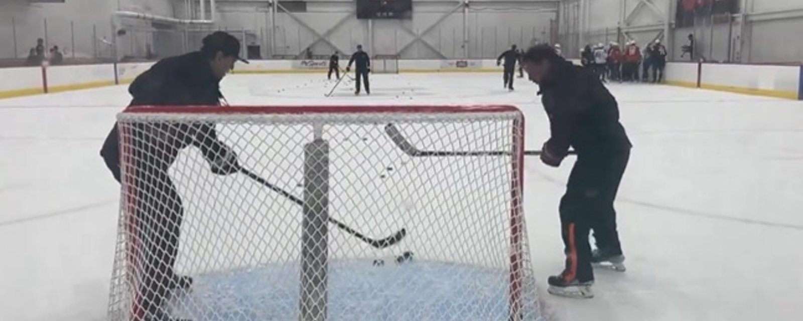 Les Flyers posent un superbe geste avant leur match face au Canadien