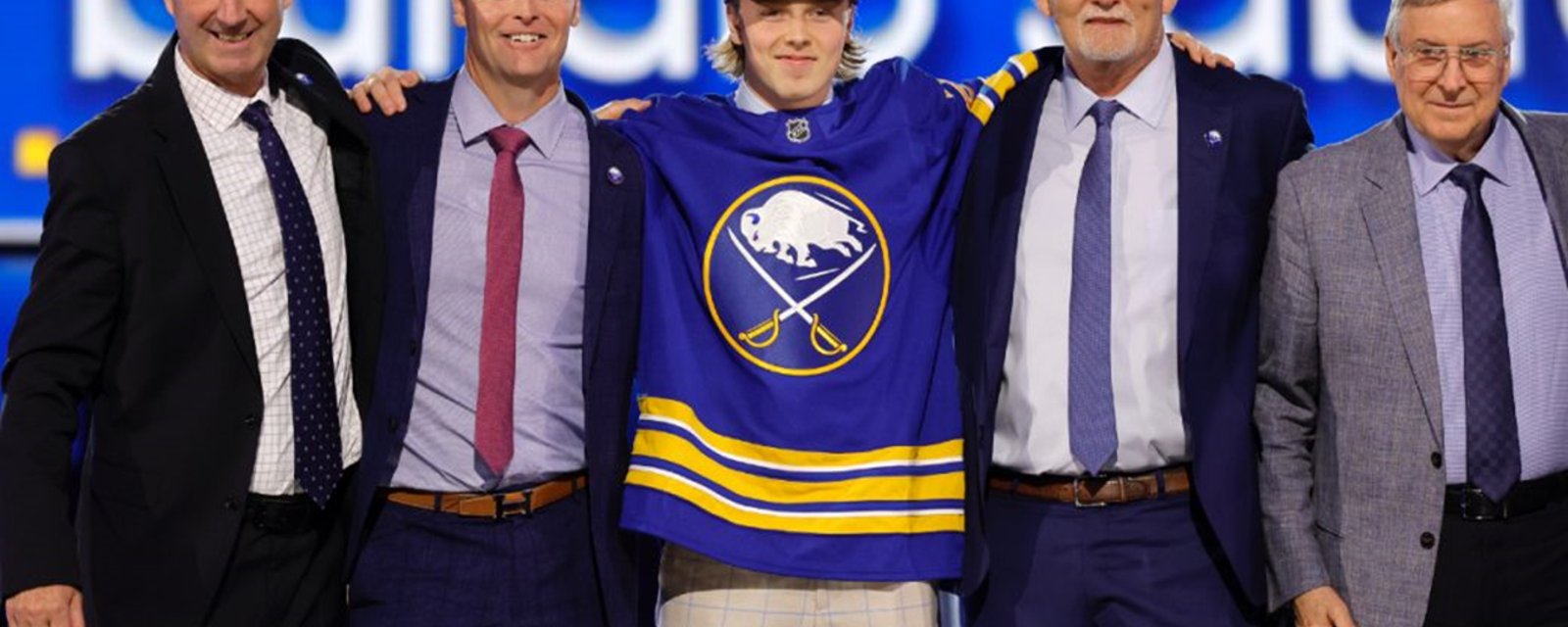 Konsta Helenius quitte la Finlande et rejoint les Sabres