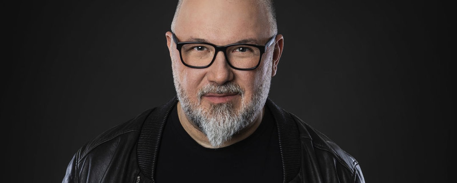 Jean-Charles Lajoie détruit un blogue poubelle Québecois!
