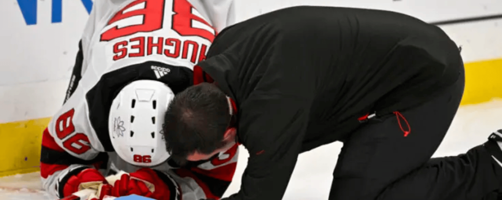 Les Devils font une première annonce officielle concernant la blessure à Jack Hughes