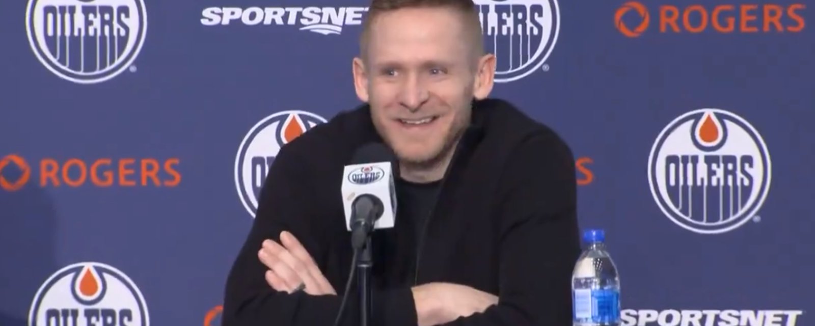 Corey Perry s'exprime pour la première fois en tant que membre des Oilers