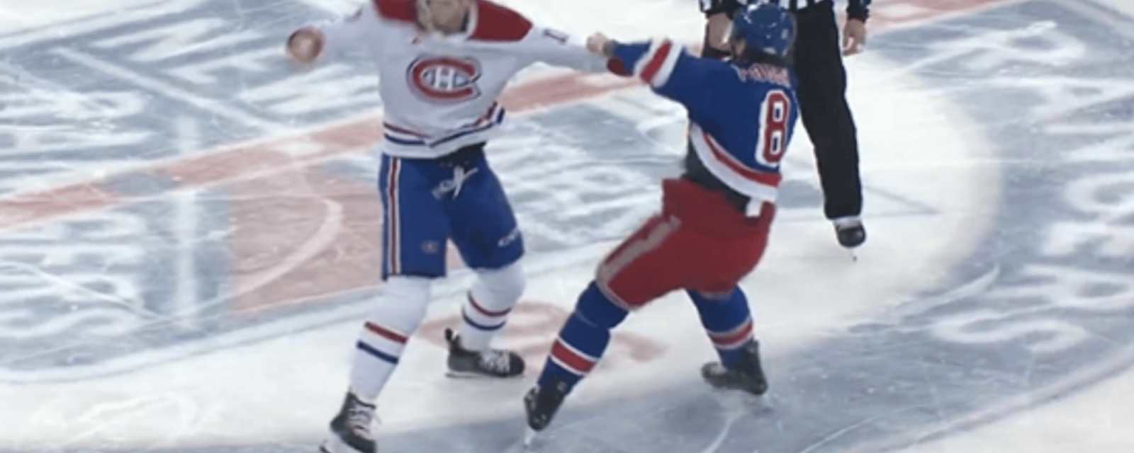 Josh Anderson venge Justin Barron et jette les gants contre Jacob Trouba