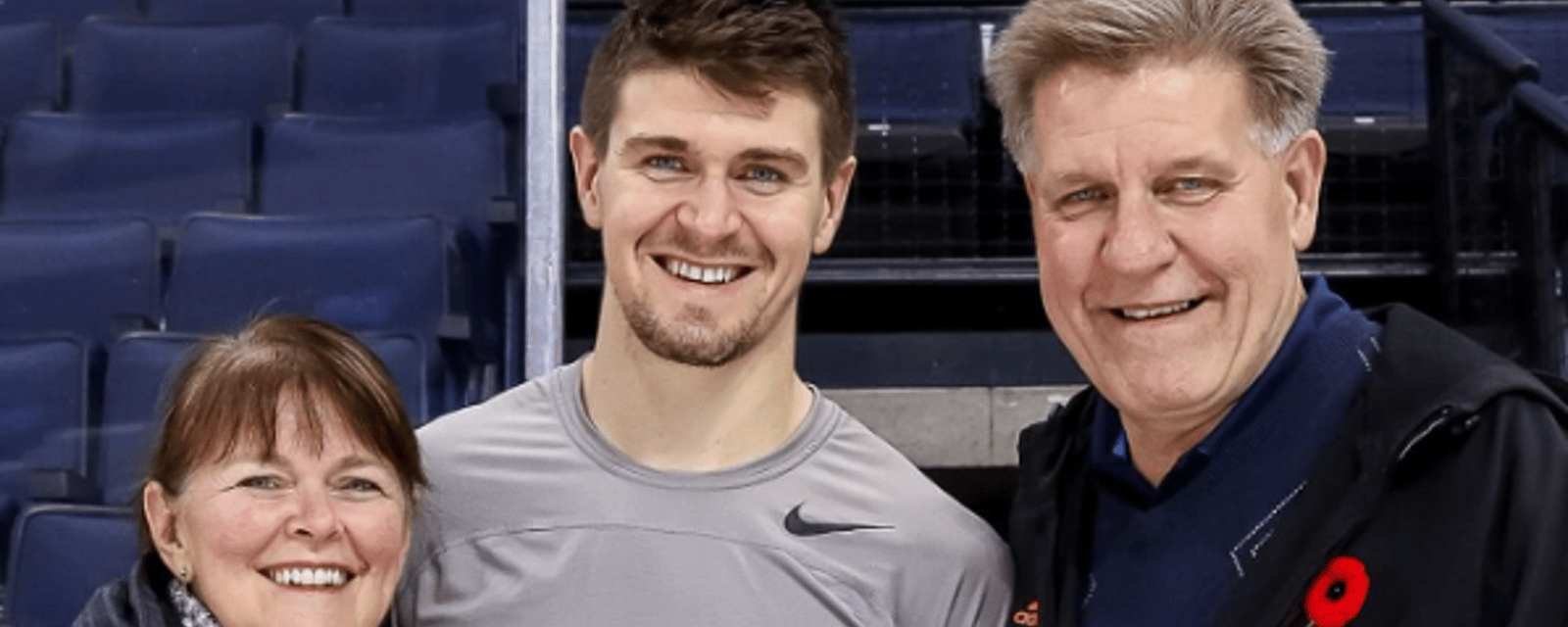 Un match chargé d’émotion : Mark Scheifele sur la glace malgré la perte de son père